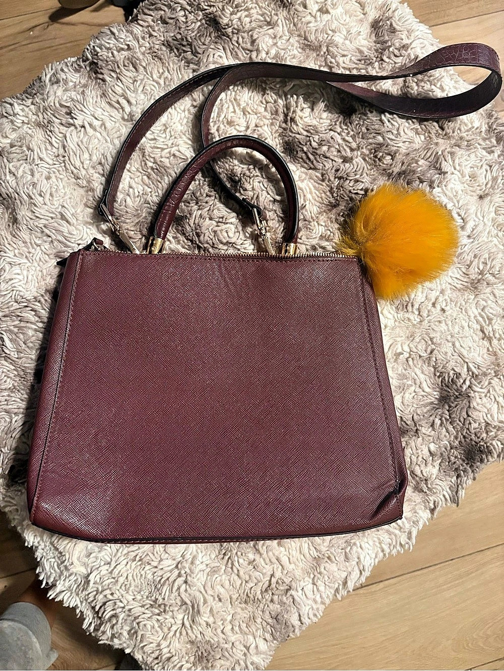 H&M Structured Shoulder Bag Burgundy